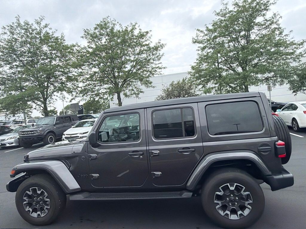 Used 2026 Jeep Wrangler Sahara SUV