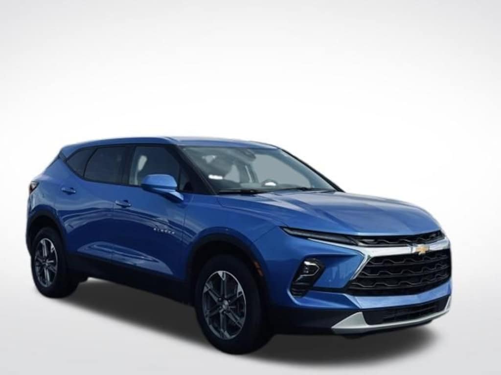Used 2025 Chevrolet Blazer LT SUV