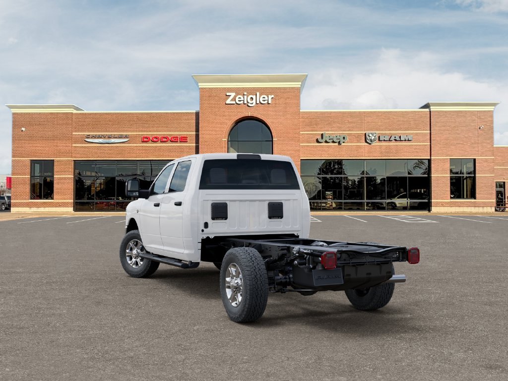 New 2027 Ram 3500 Chassis Tradesman/Big Horn Truck Crew Cab