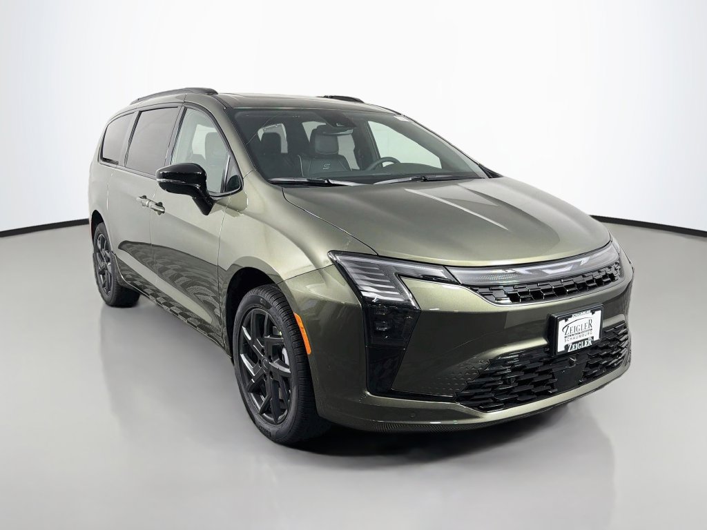 New 2027 Chrysler Pacifica Limited Van Passenger Van
