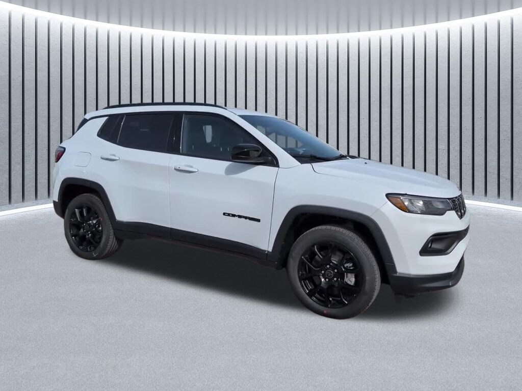 New 2026 Jeep Compass Latitude SUV
