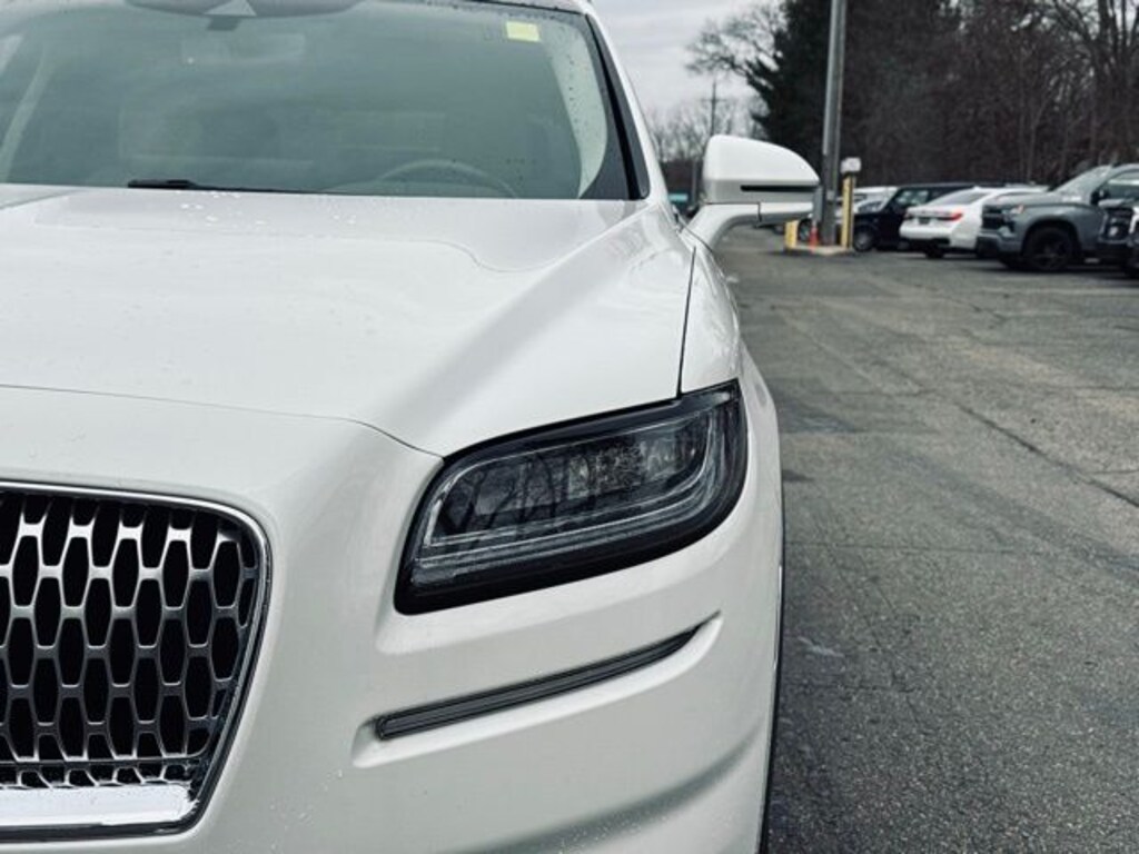 Used 2022 Lincoln Nautilus Reserve SUV