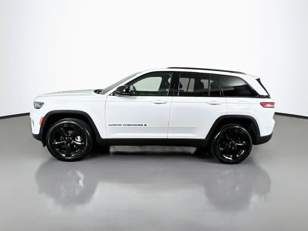 Used 2024 Jeep Grand Cherokee Limited SUV
