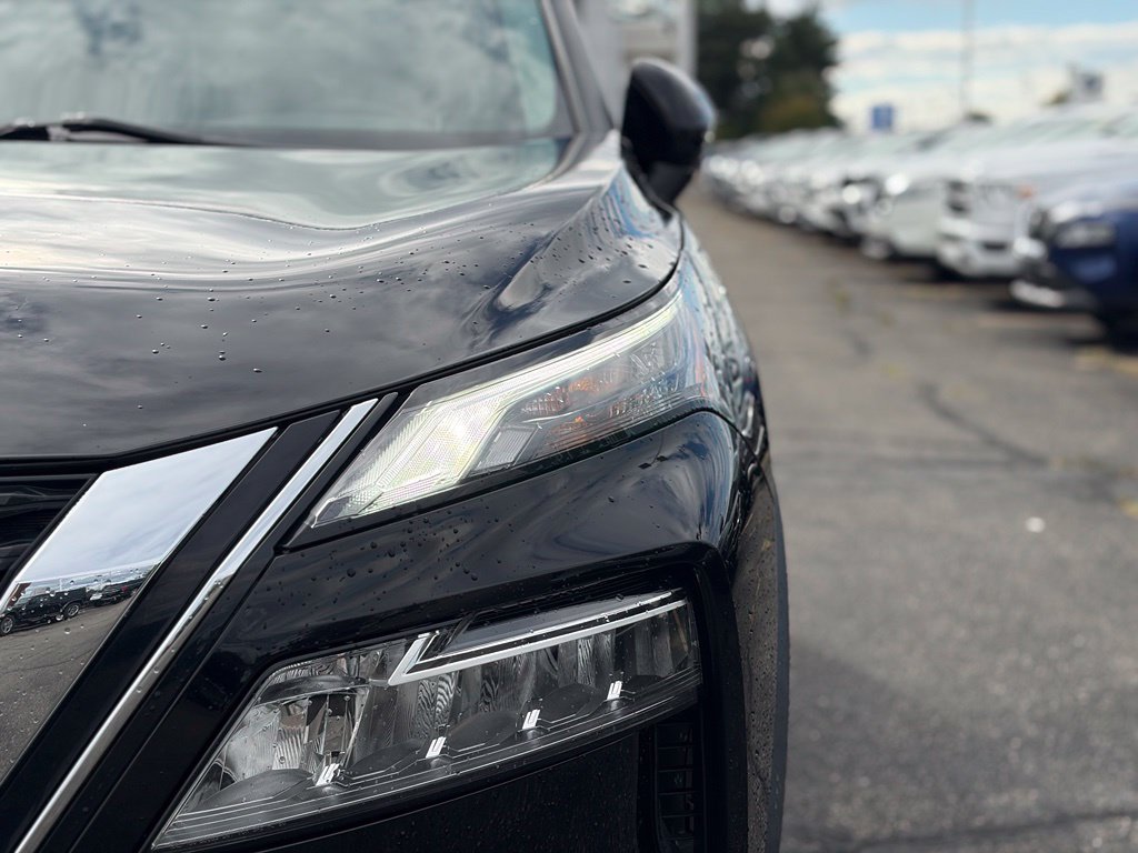 Used 2023 Nissan Rogue SV SUV
