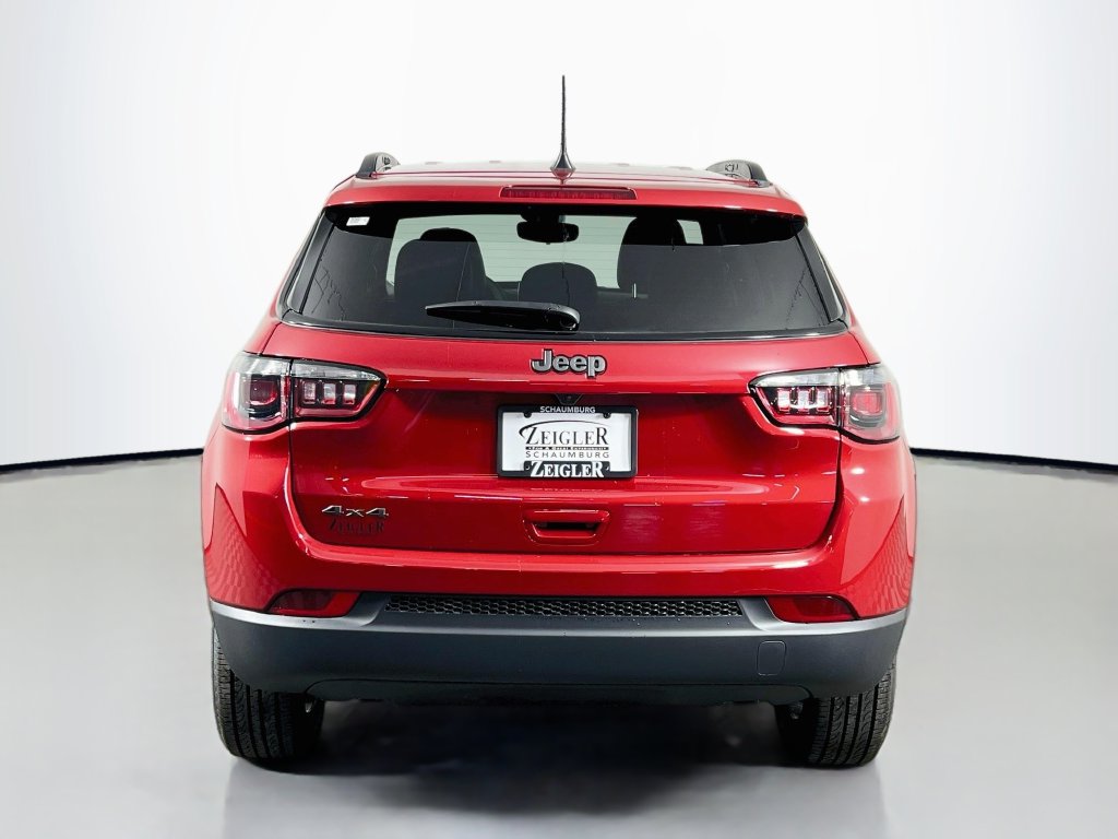New 2026 Jeep Compass Latitude SUV