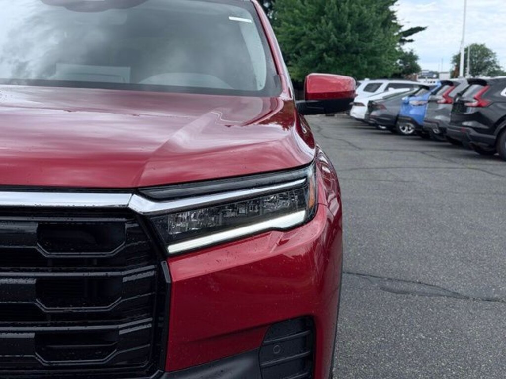 New 2026 Honda Pilot Touring SUV