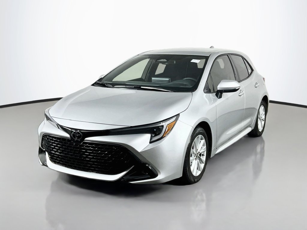 Used 2025 Toyota Corolla Hatchback SE Hatchback