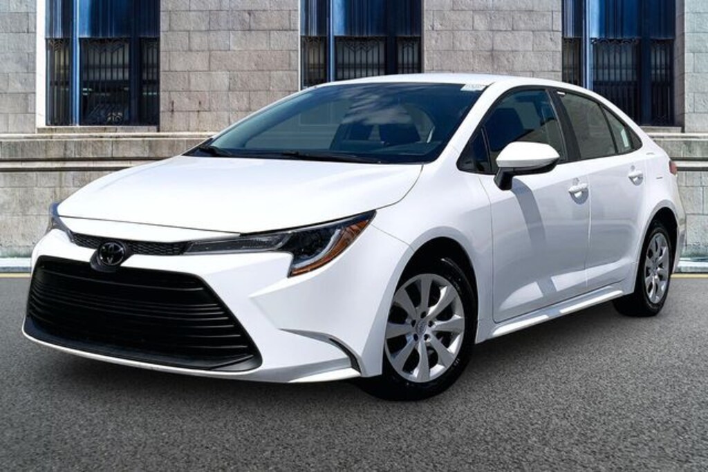 Used 2025 Toyota Corolla LE Sedan