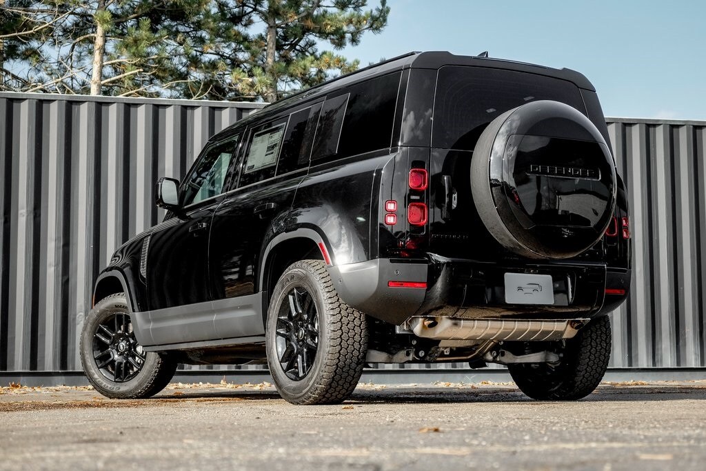 New 2025 Land Rover Defender 110 S SUV