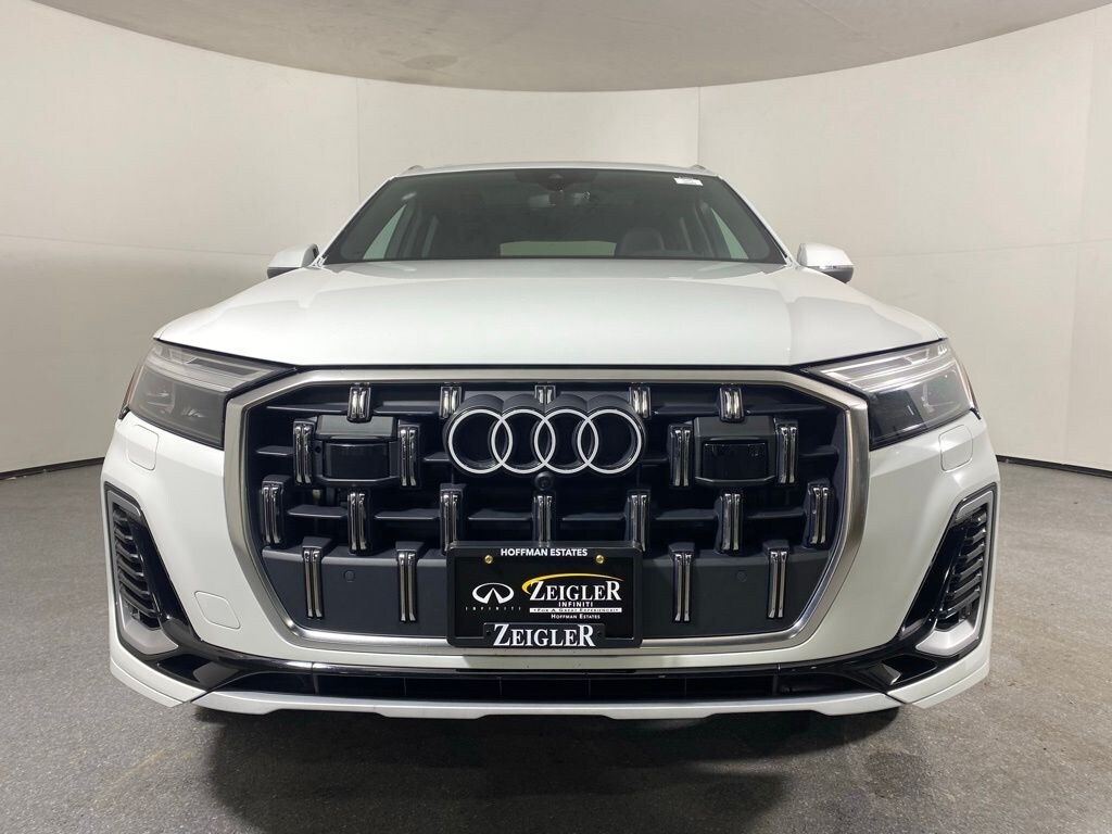 Used 2025 Audi Q7 55 Premium Plus SUV