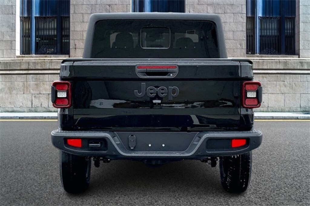 New 2026 Jeep Gladiator Sport Truck Crew Cab