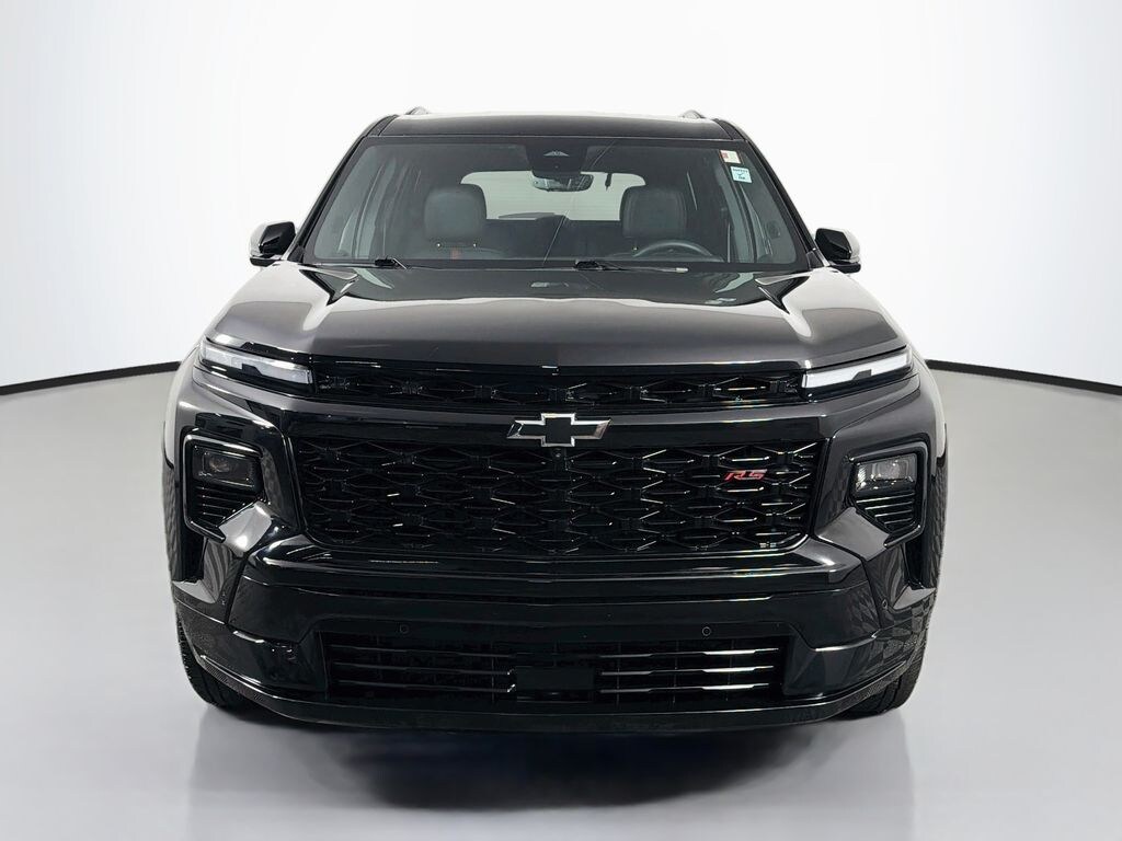 Used 2025 Chevrolet Traverse RS SUV