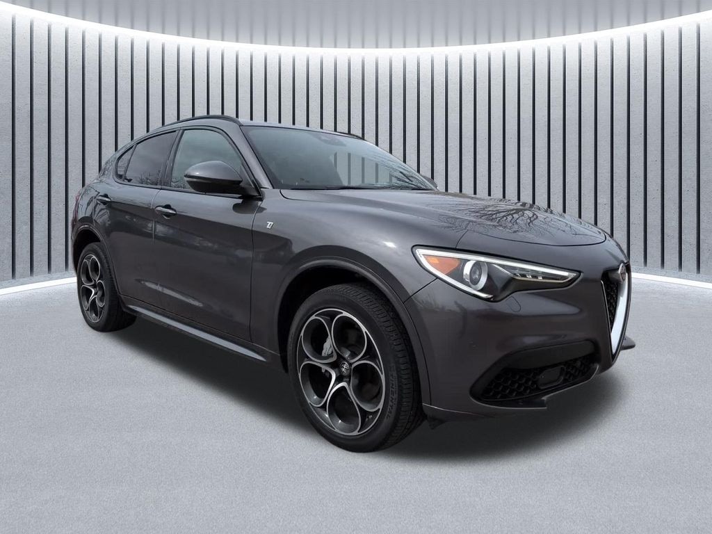 Used 2023 Alfa Romeo Stelvio Ti SUV