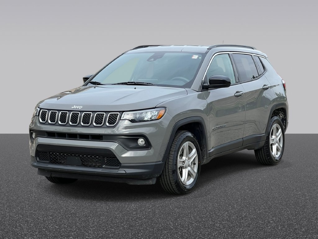 Used 2024 Jeep Compass Latitude SUV