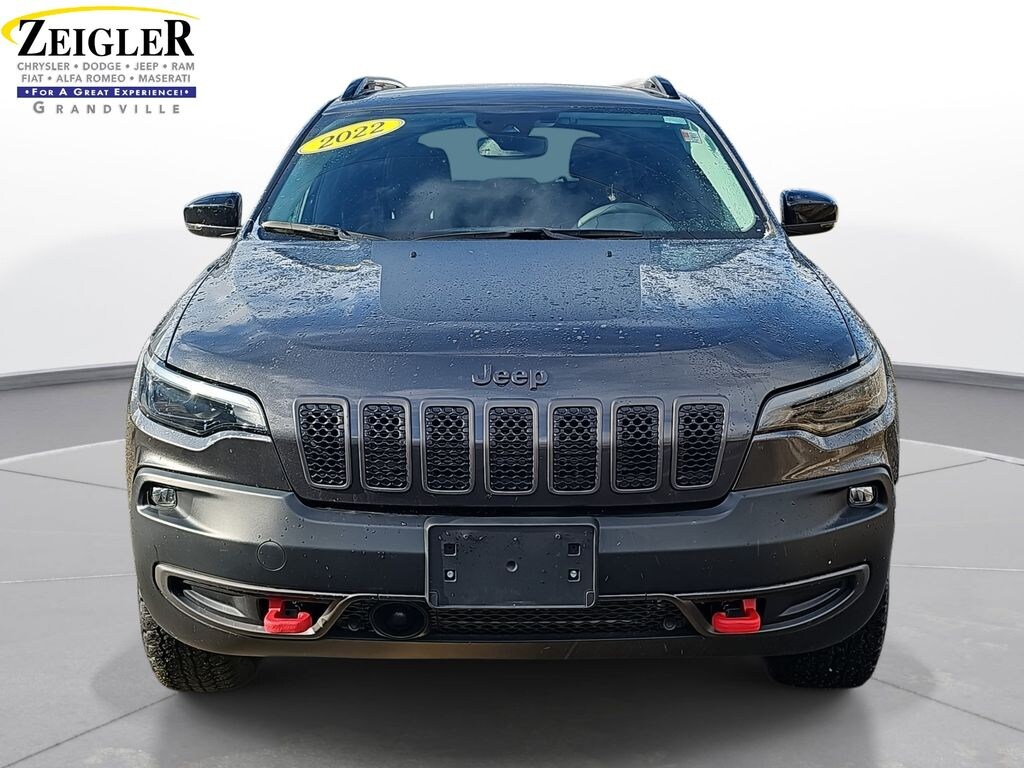 Used 2022 Jeep Cherokee Trailhawk SUV