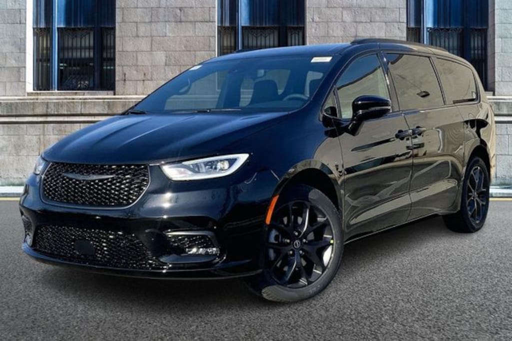New 2026 Chrysler Pacifica Select Van Passenger Van