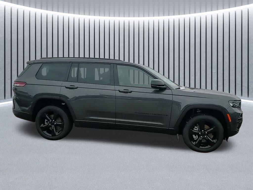 New 2025 Jeep Grand Cherokee L Limited SUV