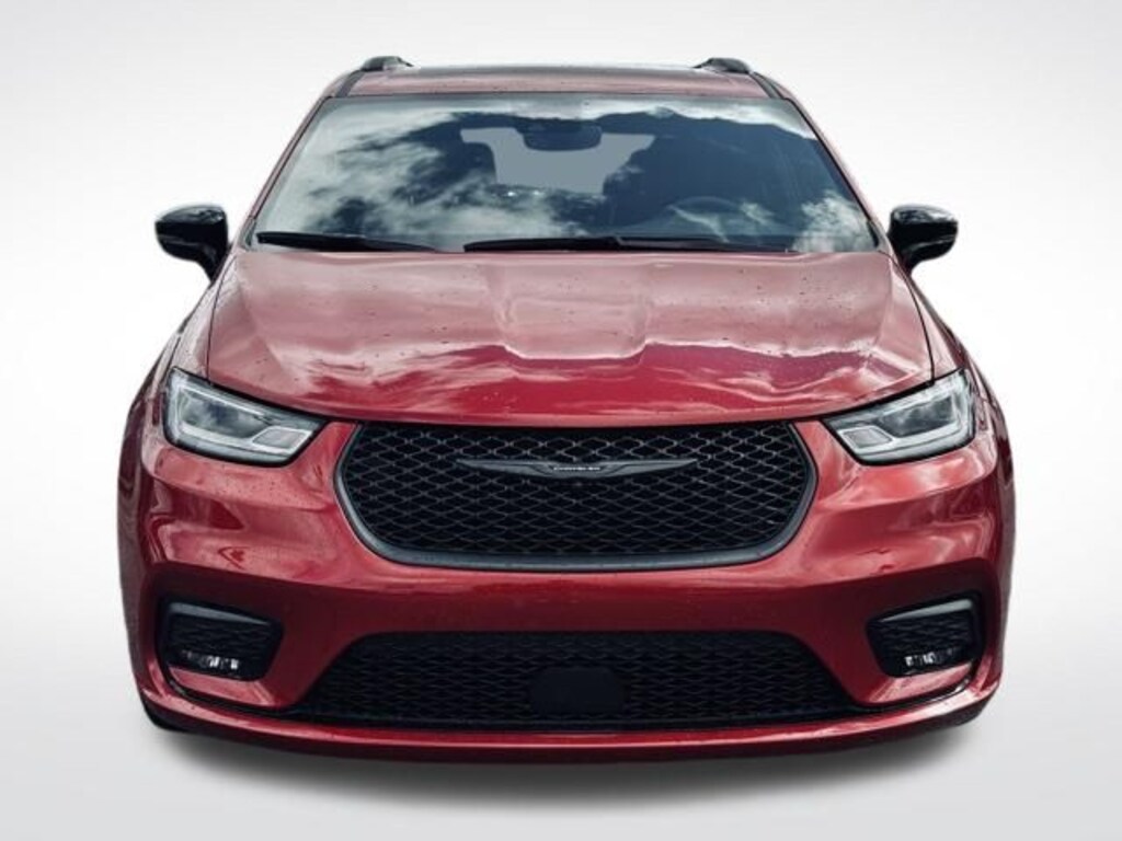 Used 2025 Chrysler Pacifica Limited Minivan/Van