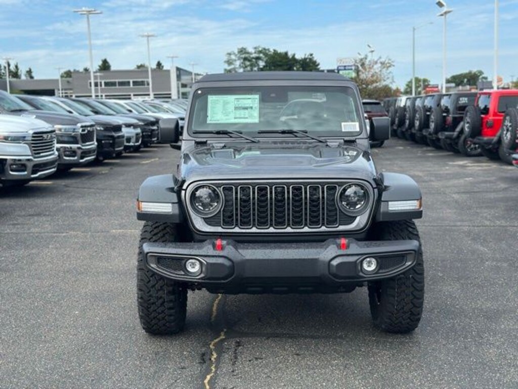 New 2025 Jeep Gladiator Rubicon Truck Crew Cab