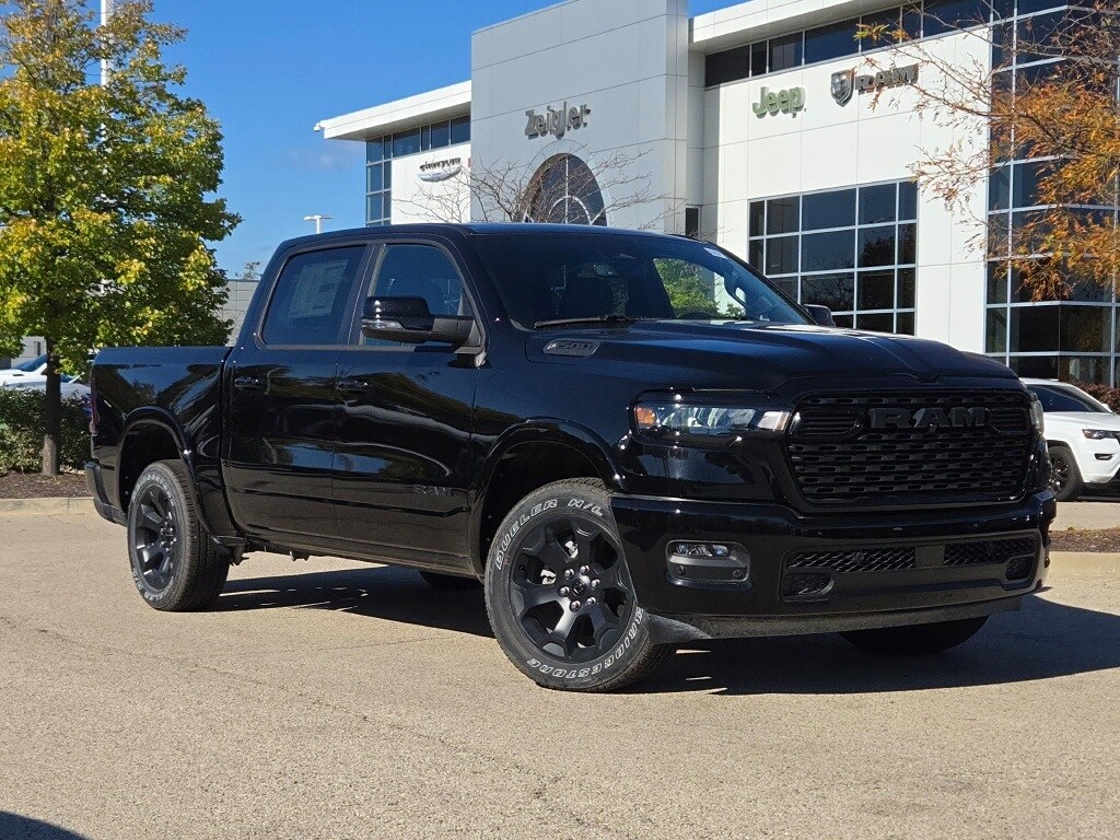New 2025 Ram 1500 Big Horn/Lone Star Truck Crew Cab