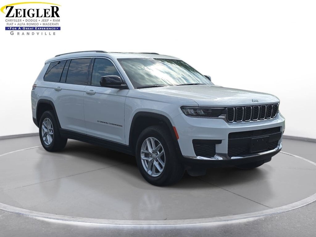 Used 2023 Jeep Grand Cherokee L Laredo SUV