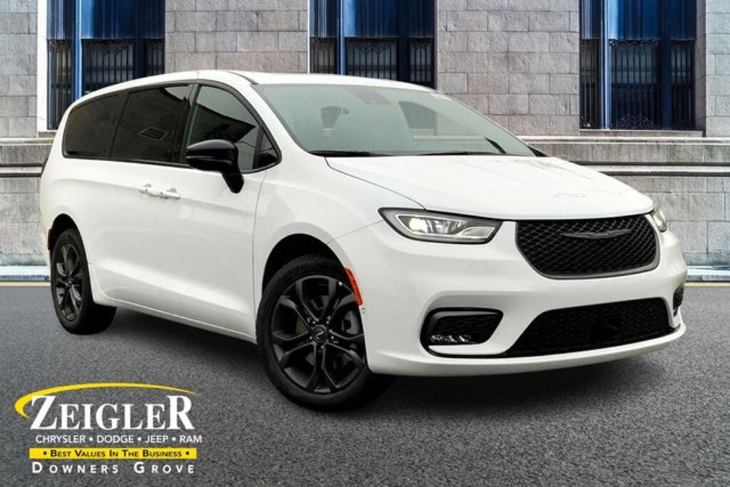 New 2026 Chrysler Pacifica Select Van Passenger Van
