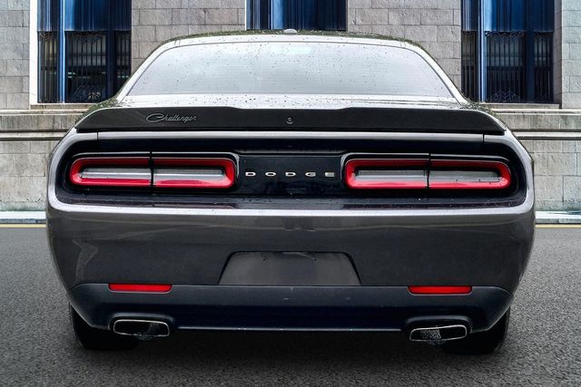 Used 2018 Dodge Challenger SXT Coupe