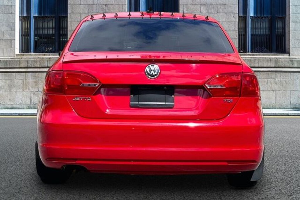 Used 2014 Volkswagen Jetta 2.0L TDI Sedan