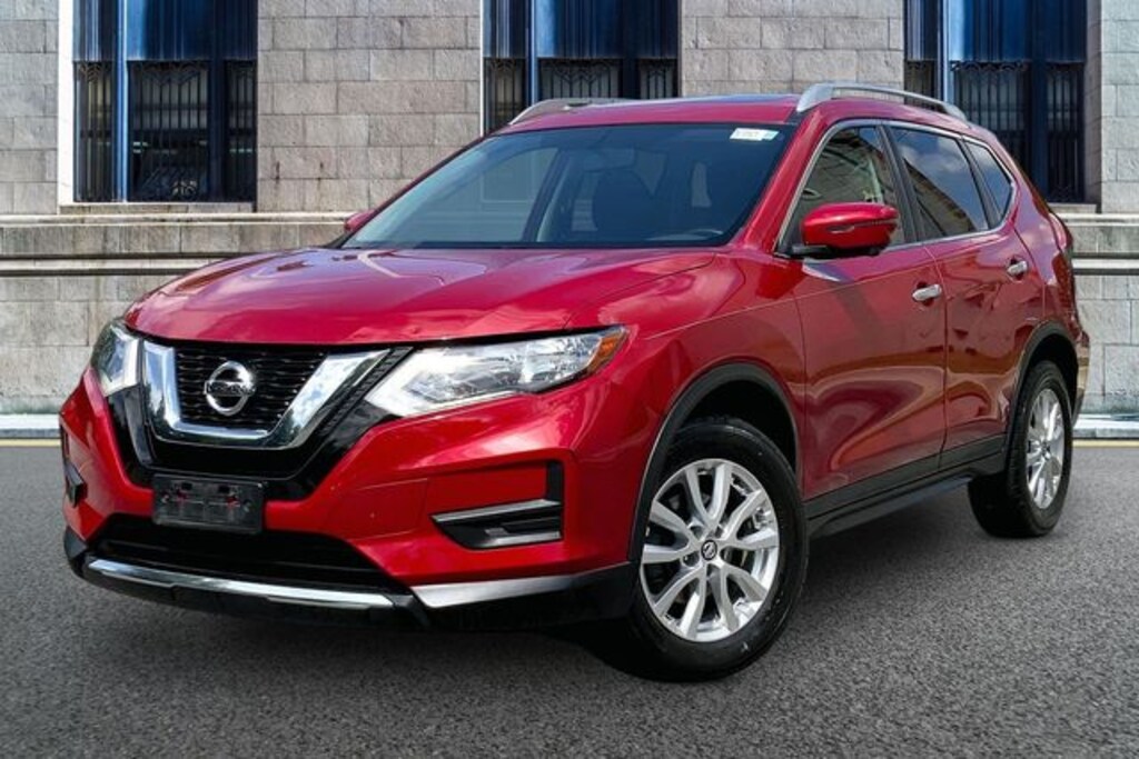 Used 2017 Nissan Rogue SV SUV