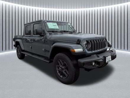 2026 Jeep Gladiator Sport Truck Crew Cab