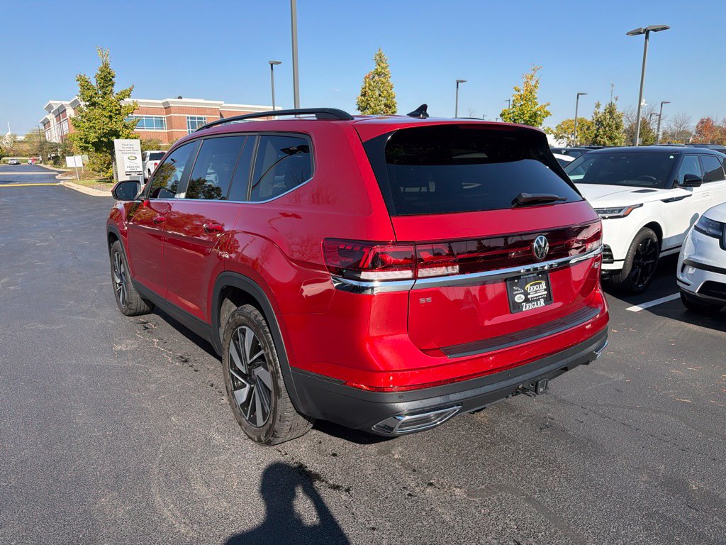 Used 2024 Volkswagen Atlas 2.0T SE w/Technology SUV