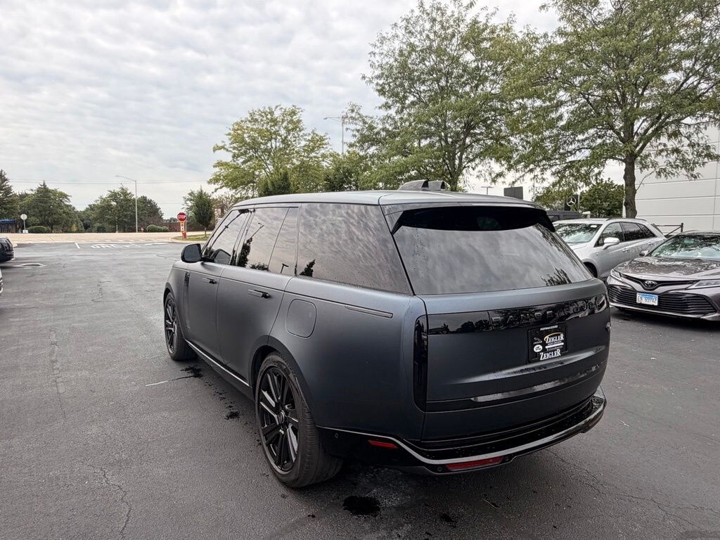 Used 2023 Land Rover Range Rover Plug-In Hybrid SE SUV