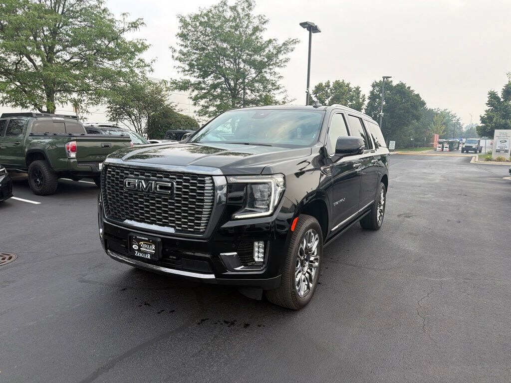 Used 2024 GMC Yukon XL Denali Ultimate SUV