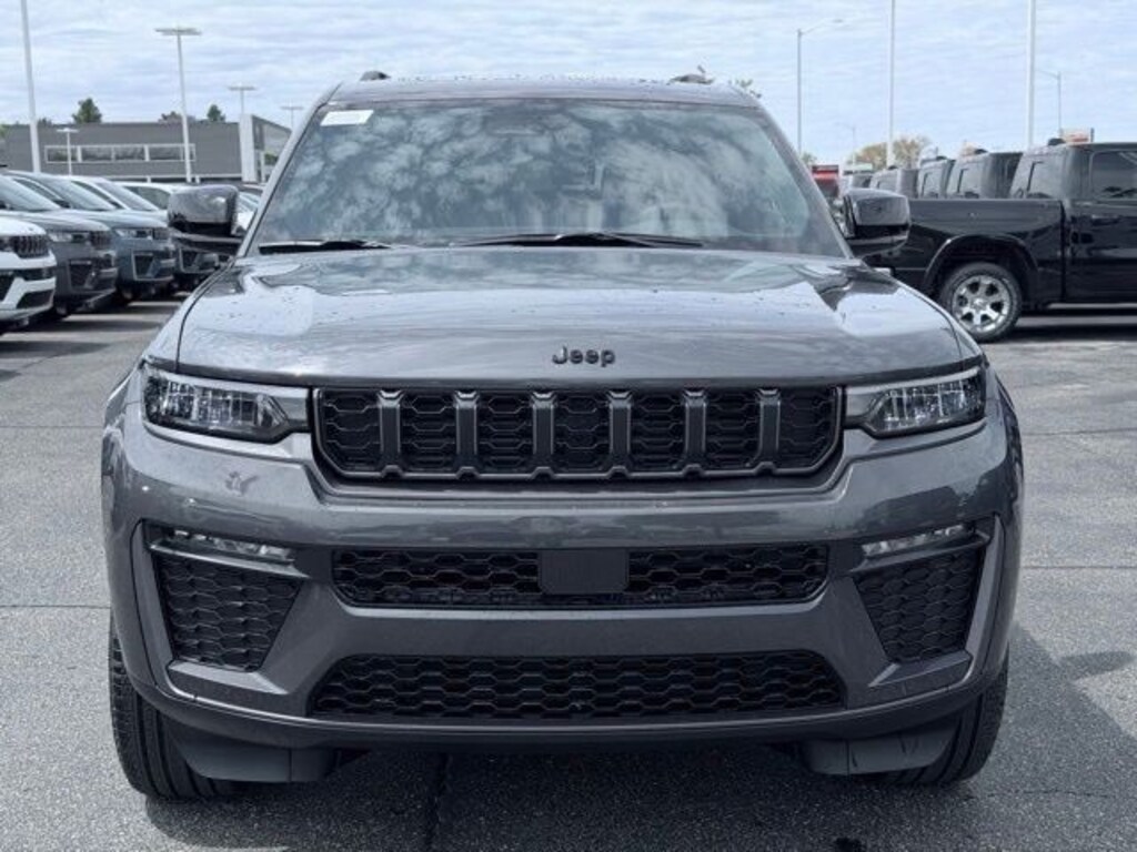 New 2026 Jeep Grand Cherokee L Limited SUV