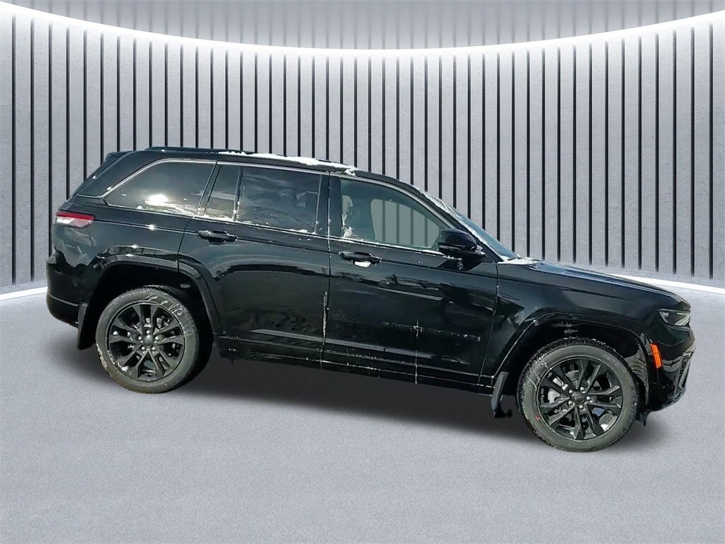 New 2026 Jeep Grand Cherokee Limited SUV