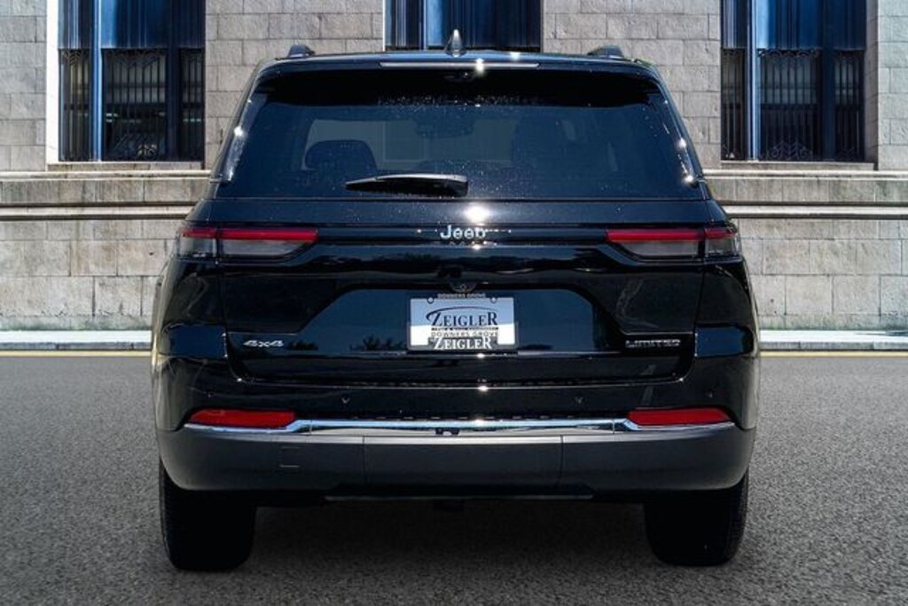 Used 2023 Jeep Grand Cherokee Limited SUV