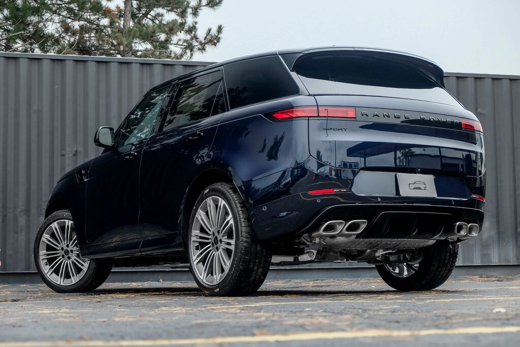 New 2026 Land Rover Range Rover Sport P530 Dynamic SE SUV