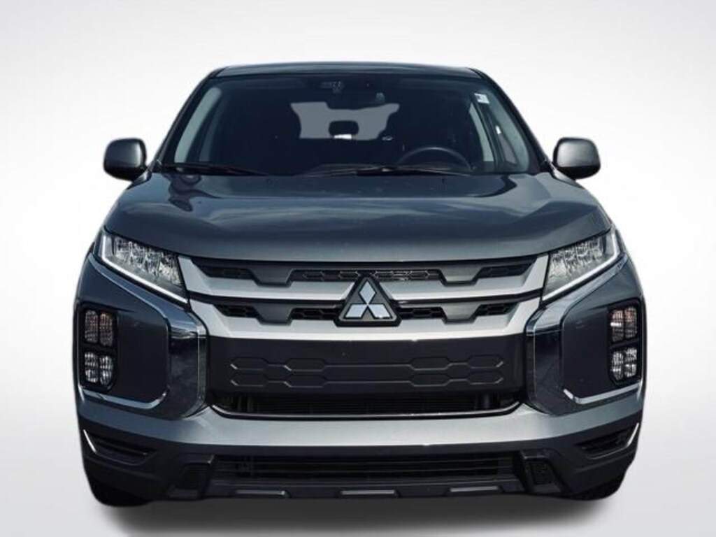 Used 2025 Mitsubishi Outlander Sport 2.0 ES SUV