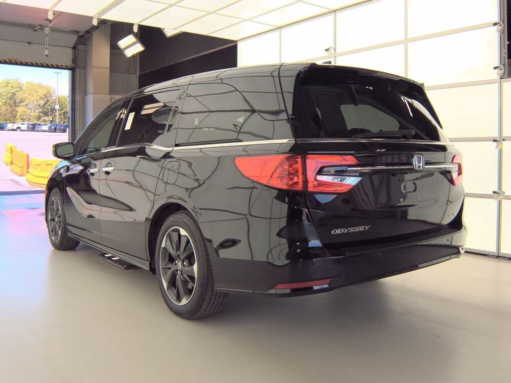 Used 2023 Honda Odyssey Elite Minivan/Van