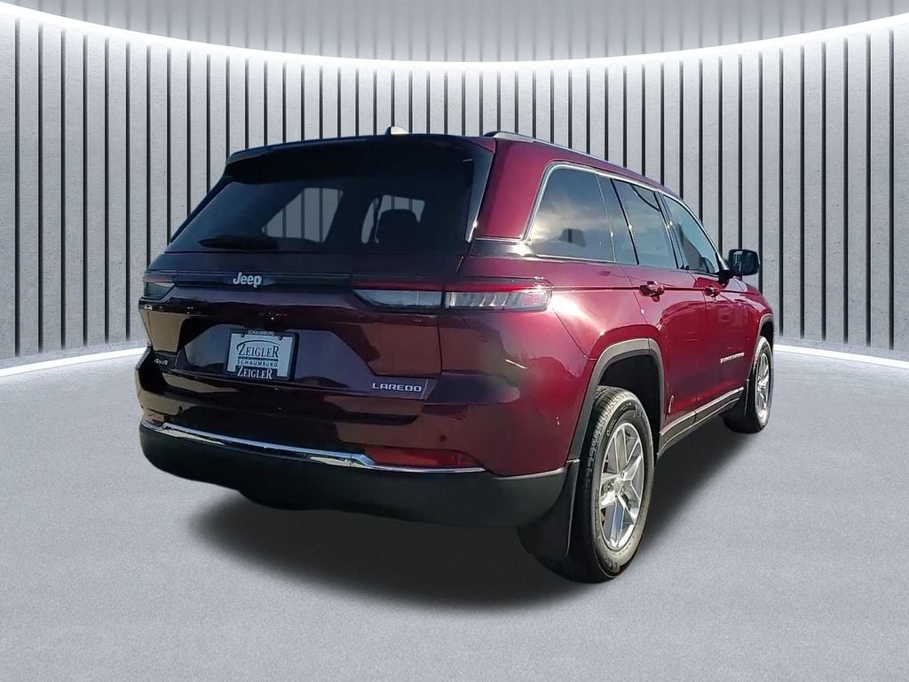 New 2025 Jeep Grand Cherokee Laredo SUV
