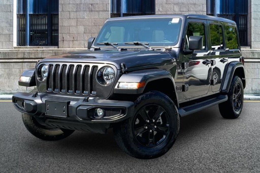 Used 2021 Jeep Wrangler Unlimited Sahara Altitude SUV