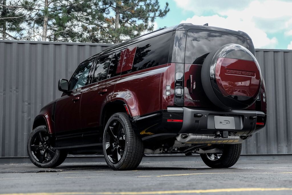 New 2026 Land Rover Defender 130 X-Dynamic SE SUV