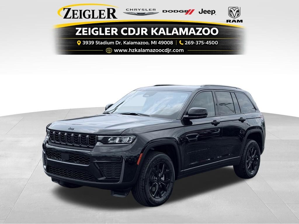New 2026 Jeep Grand Cherokee Laredo SUV