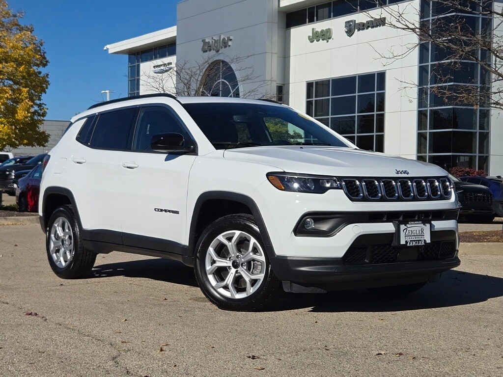 New 2025 Jeep Compass Latitude SUV