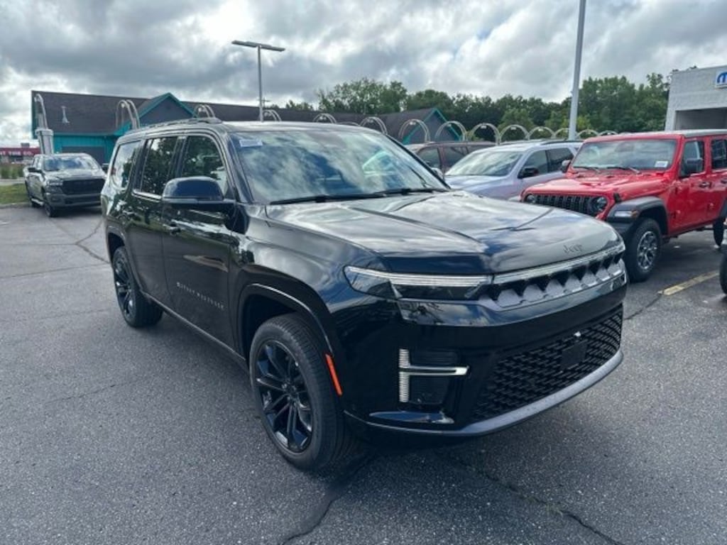 New 2026 Jeep Grand Wagoneer Summit SUV