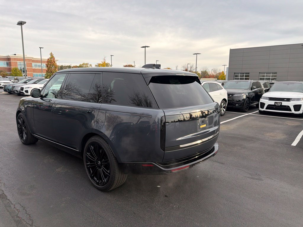Used 2025 Land Rover Range Rover SE SUV
