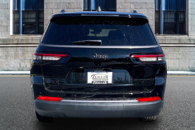 New 2027 Jeep Grand Cherokee L Laredo SUV
