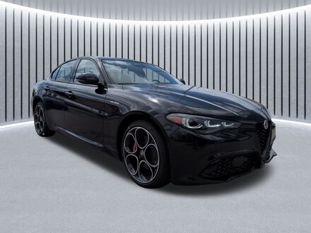 2026 Alfa Romeo Giulia Base Sedan