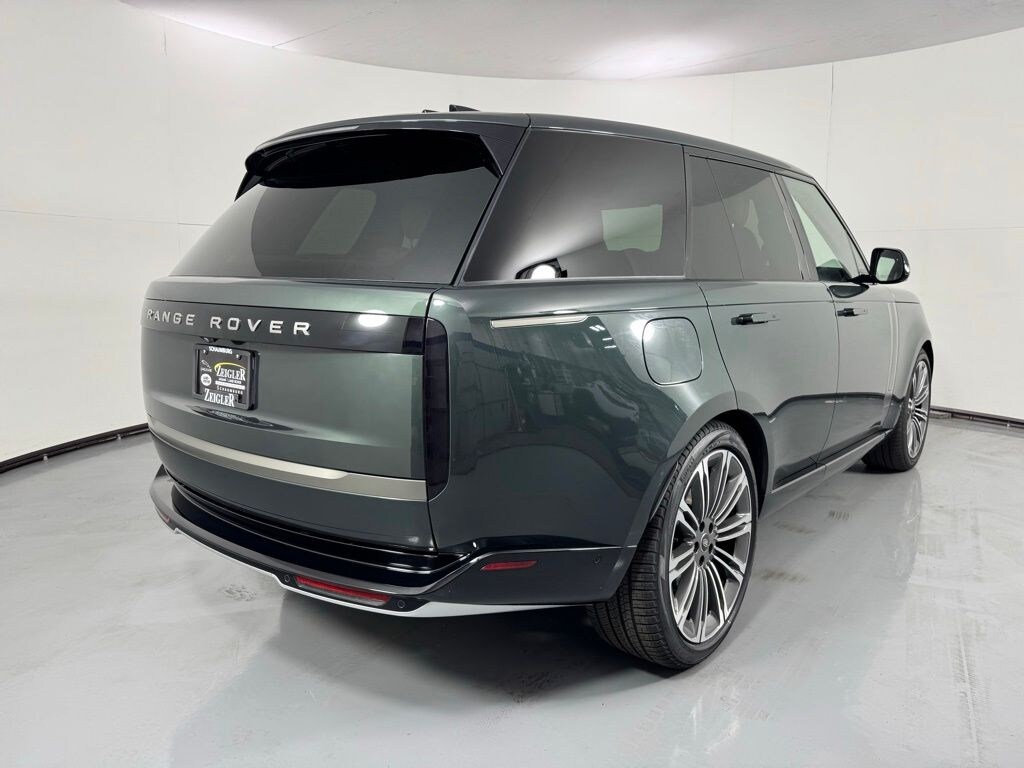 Used 2024 Land Rover Range Rover SE SUV