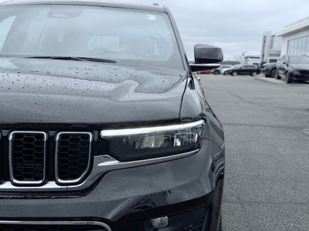 Used 2023 Jeep Grand Cherokee L Overland SUV